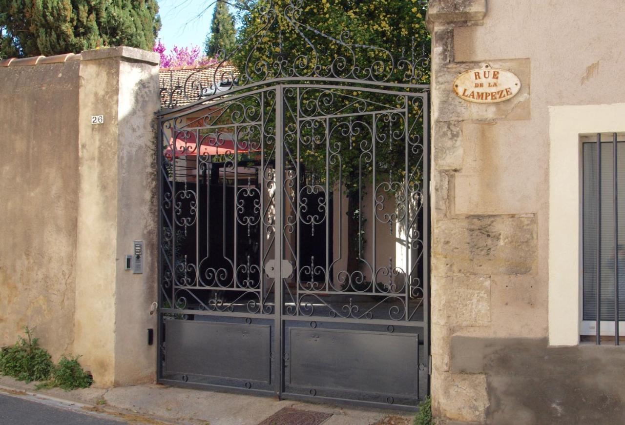 Apartament Le 26 Nîmes Zewnętrze zdjęcie